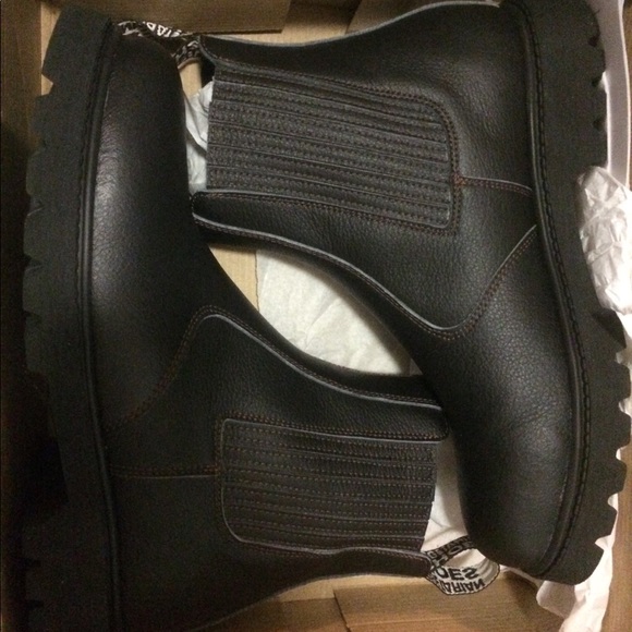 vegetarian shoes Shoes - Black Vegan Leather Gobi Boot